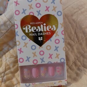 Red Aspen Besties Nail Dashes - Pink and Gold Press-On Nails